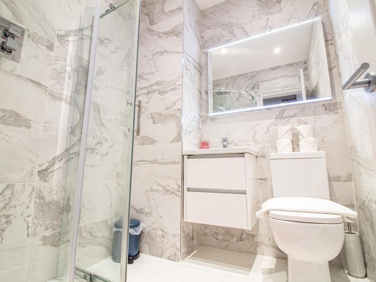 Modern 1Br Apartment In Heart Of West End Glasgow Exterior photo